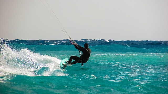 8 Motivi per cominciare un corso di Kitesurf